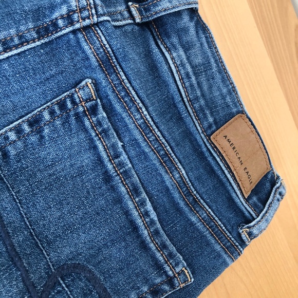 High waisted distressed denim skirt - Picture 5 of 7